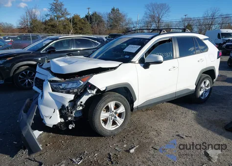 2020 Toyota Rav4 Xle from USA, damaged, VIN 2T3P1RFV2LC127983